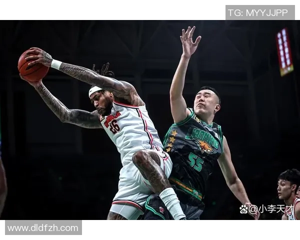 北京篮球队耐力问题引发热议球迷对球队表现的不同看法与期待